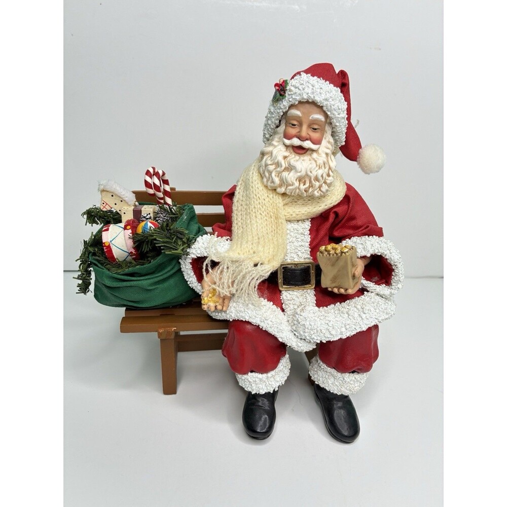 Clothtique Possible Dreams Santa Sitting on Bench Feeding Birds 1999 Rare No Box